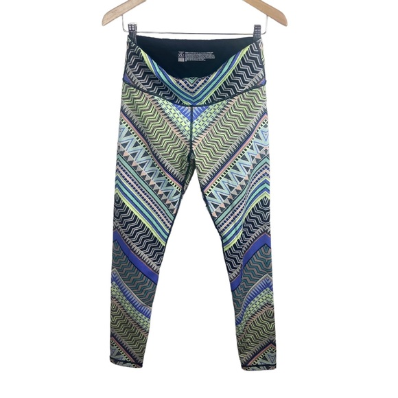 Victoria Secret VSX Multicolored Leggings Size Medium - Picture 2 of 4